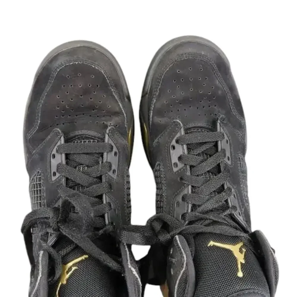 Jordan Mars 270 Sneakers Shoes Youth 7 Nike Air Basketball Athletic Black Gold
